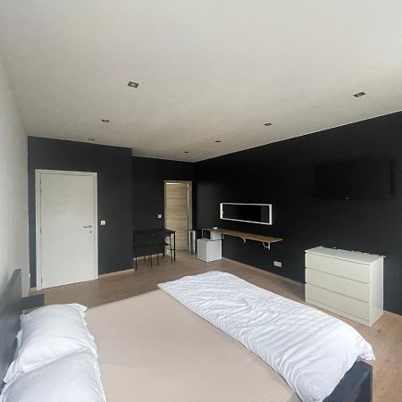 Room Of Tournai 3 ภายนอก รูปภาพ