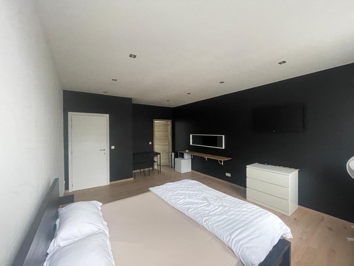 Room Of Tournai 3 ภายนอก รูปภาพ
